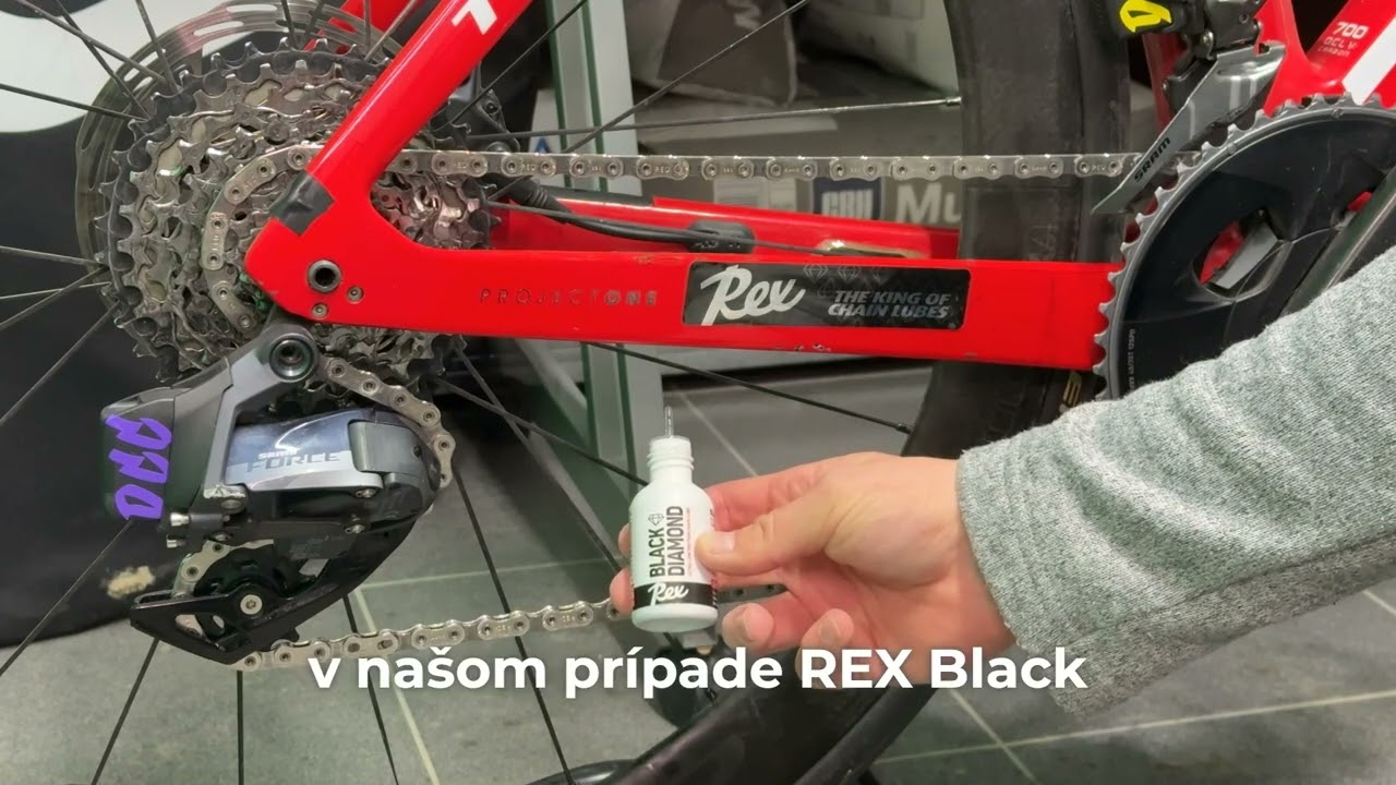 Z&aacute;kladn&eacute; čistenie a mazanie reťaze s Rex Black Diamond Chain Lub a Rex Chain Cleaner