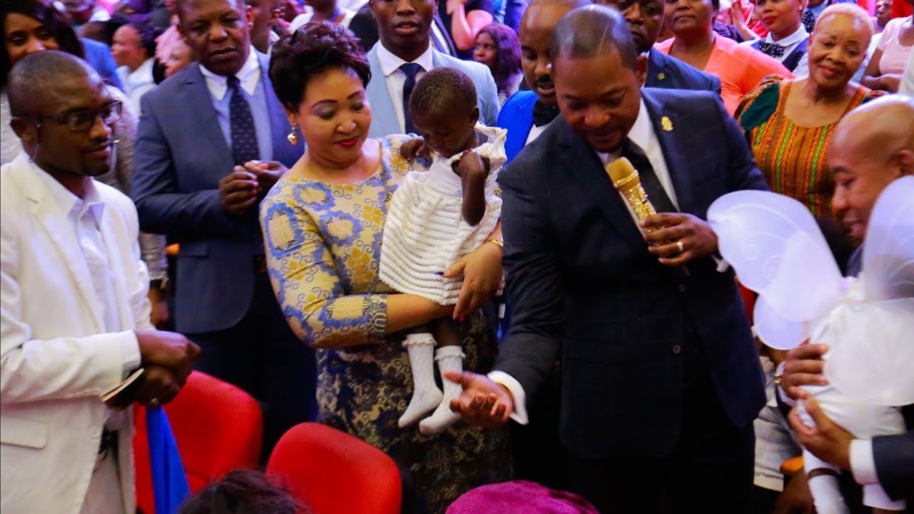 Angolan Couple gives their Baby to be Raised by Pst Alph Lukau (Family Deliverance)
