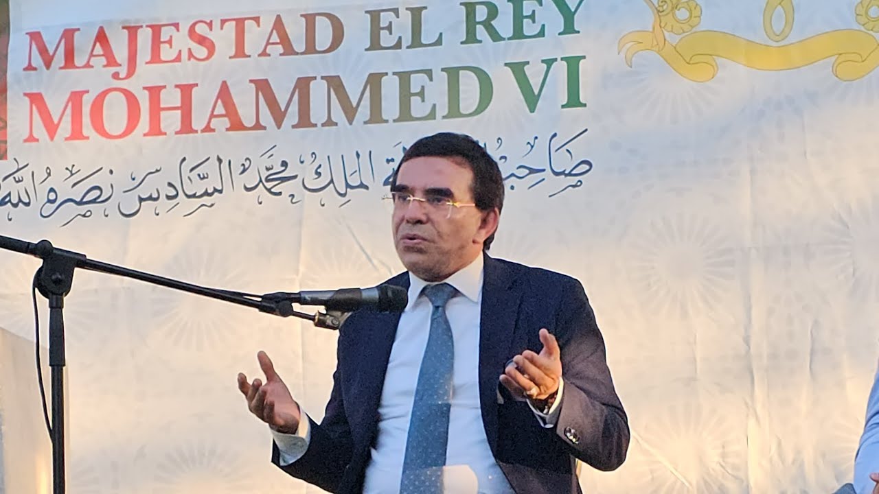 الدكتور وجيه عبد الواحد ☺ محاضرة في مدريد روعة شكرا لحضوره الطيب 🥰