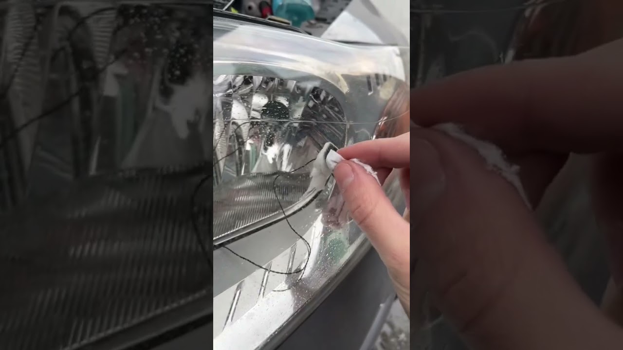 Dica fácil pra limpar farol por dentro