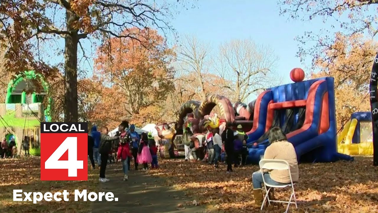 Detroit kicks off 'Halloween in the D' event
