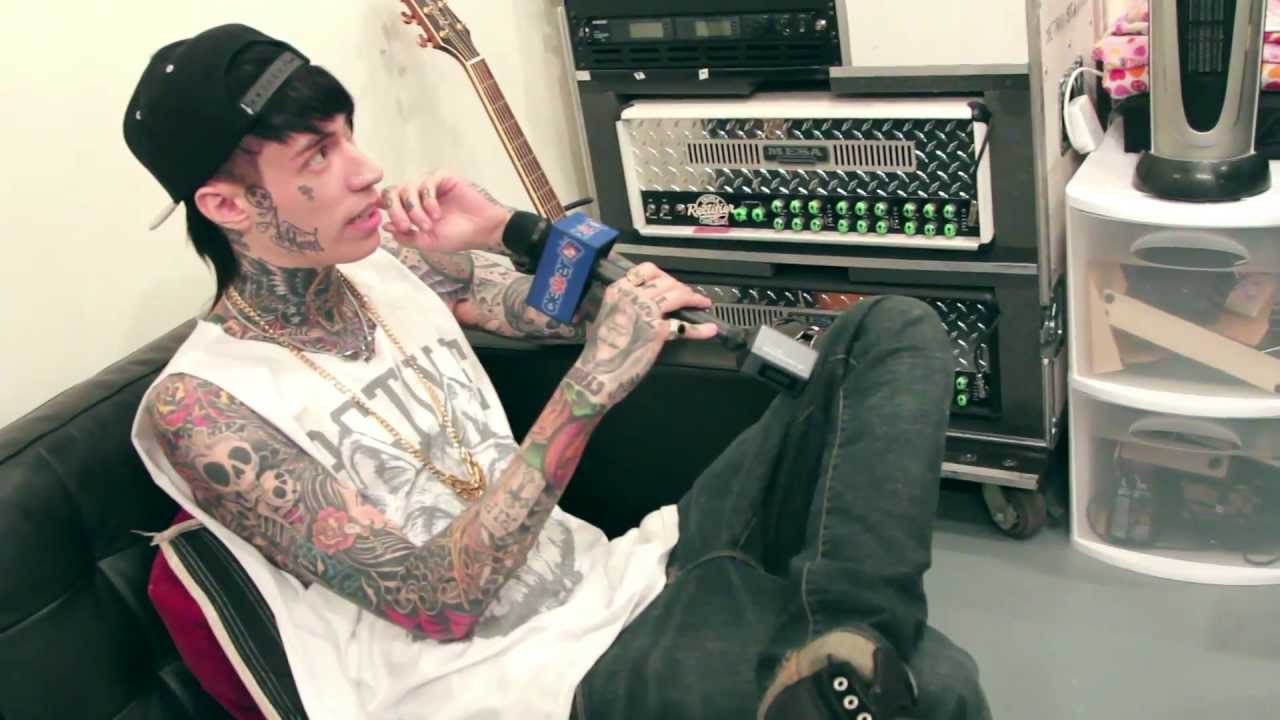 Exclusive: Trace Cyrus Opens Up About Music & Love
