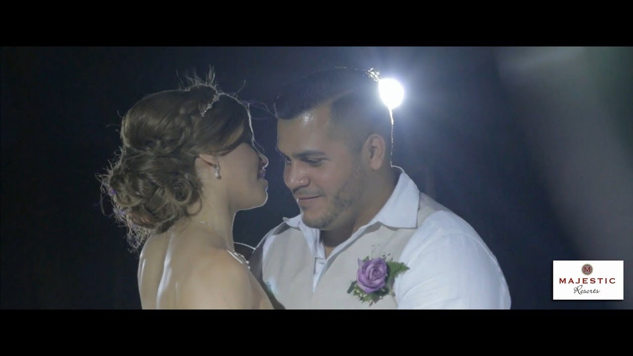 MAJESTIC ELEGANCE Resort Punta Cana tropical beach wedding