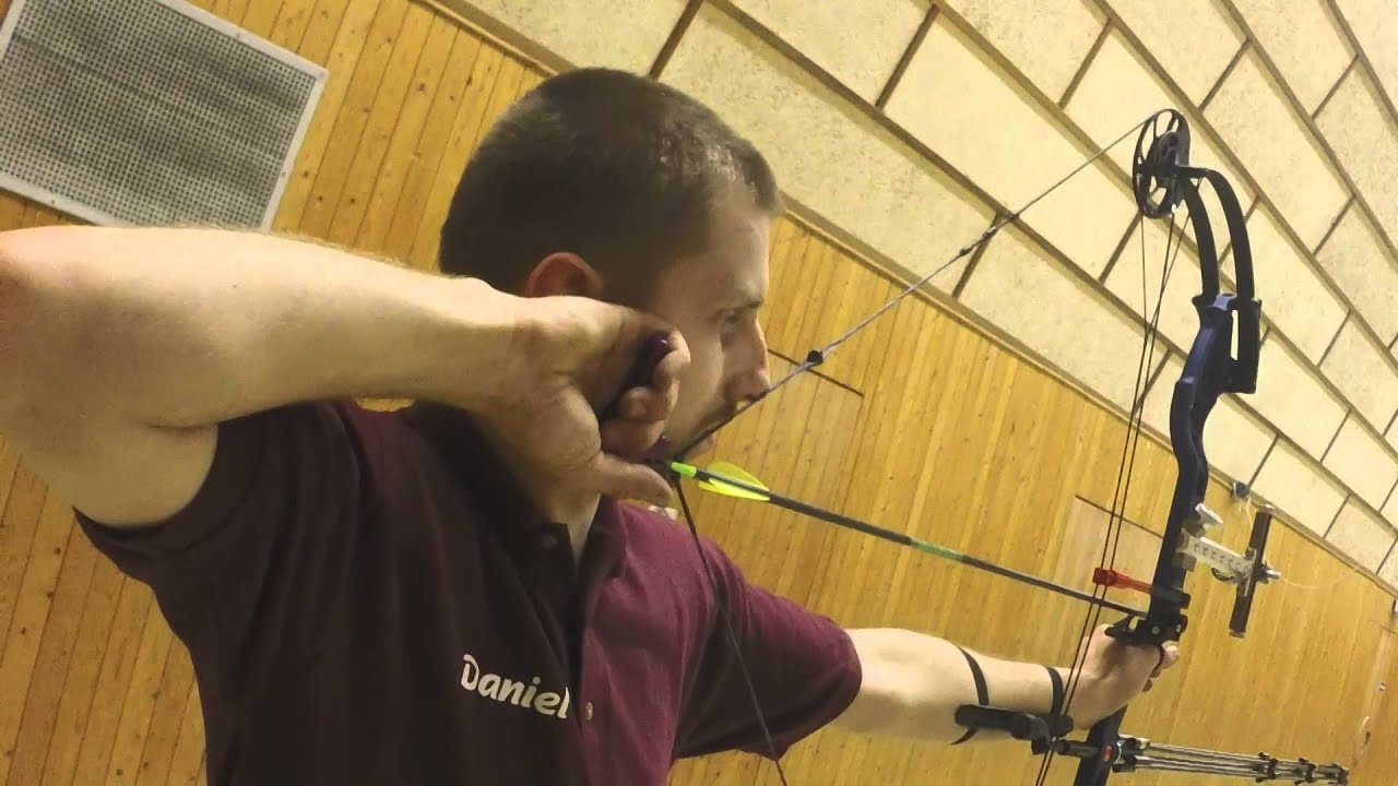 Compoundbogenschie&szlig;en Halle 2015/16