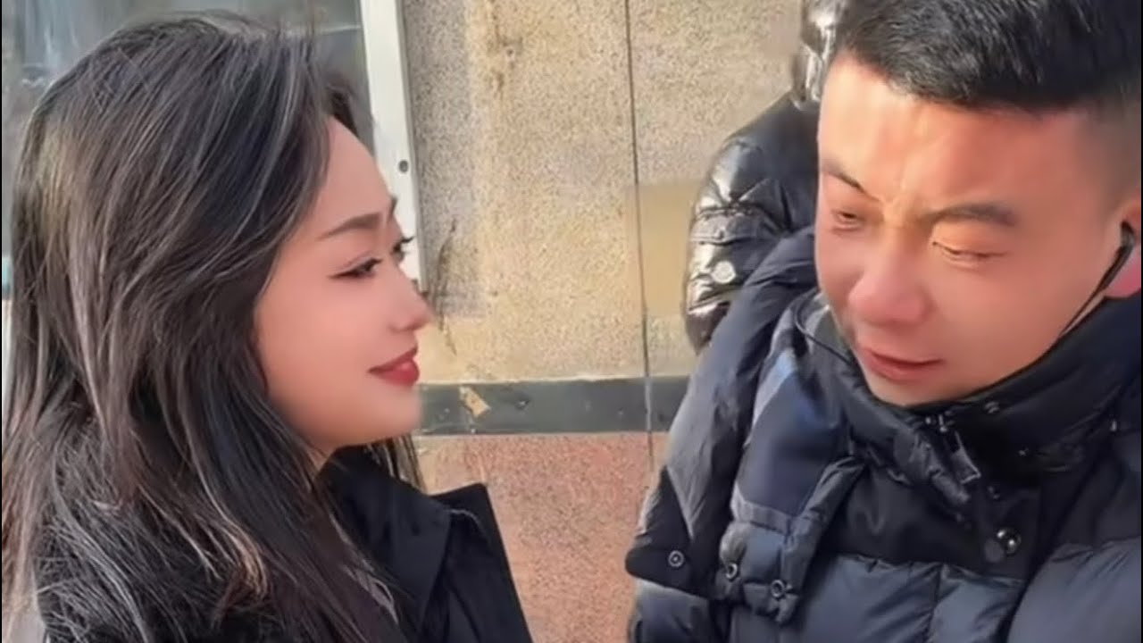 这骚娘们是赖给元帅了