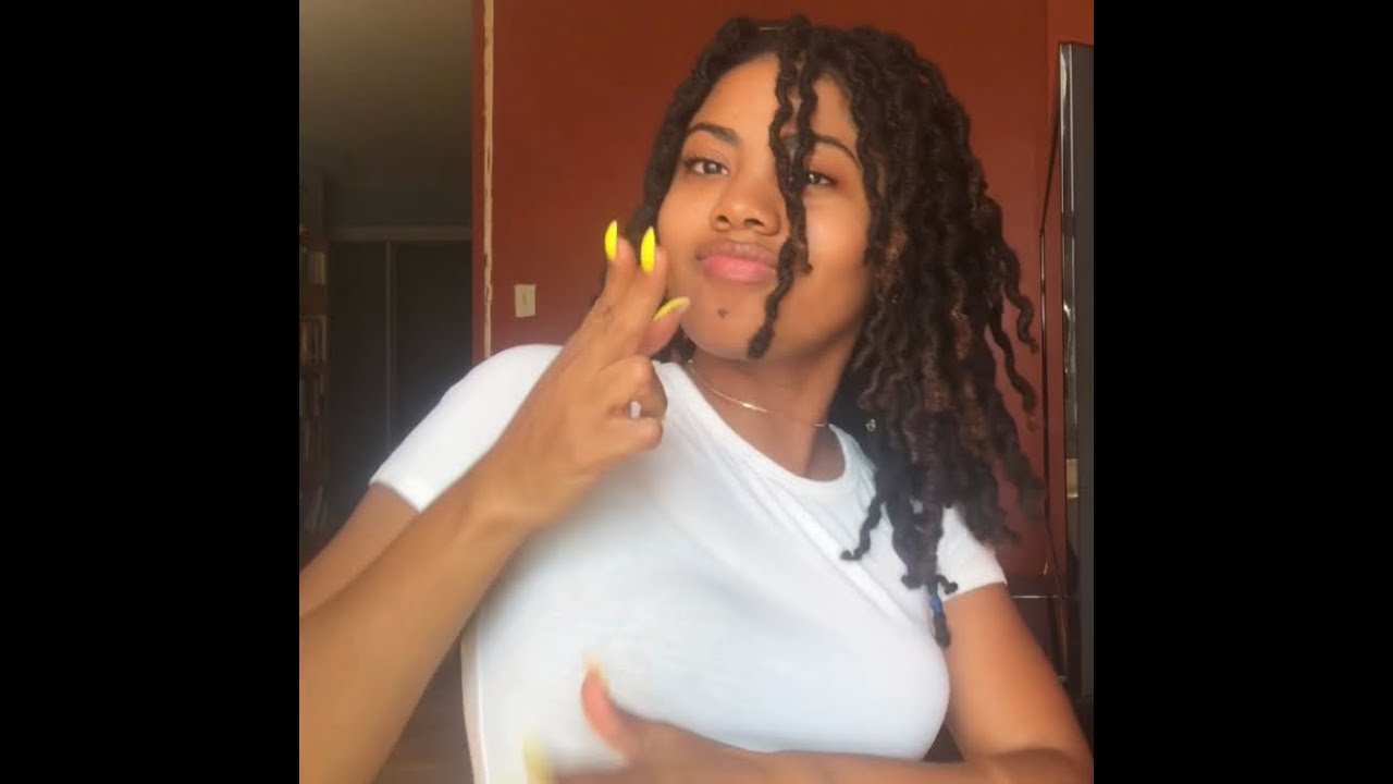 Two ✌🏽Strand Twist Out on Locs | Tutorial || LOC STYLE