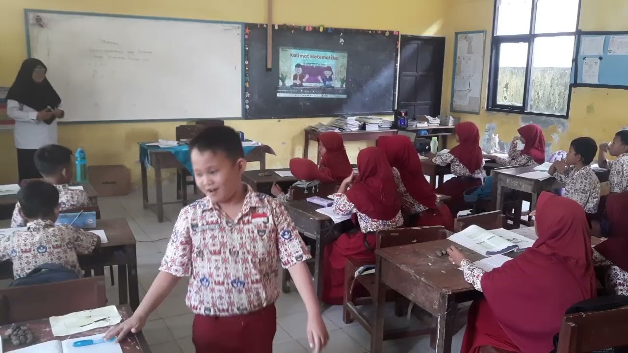 Rini mardiana supervisi tahun pelajaran 2025-2026