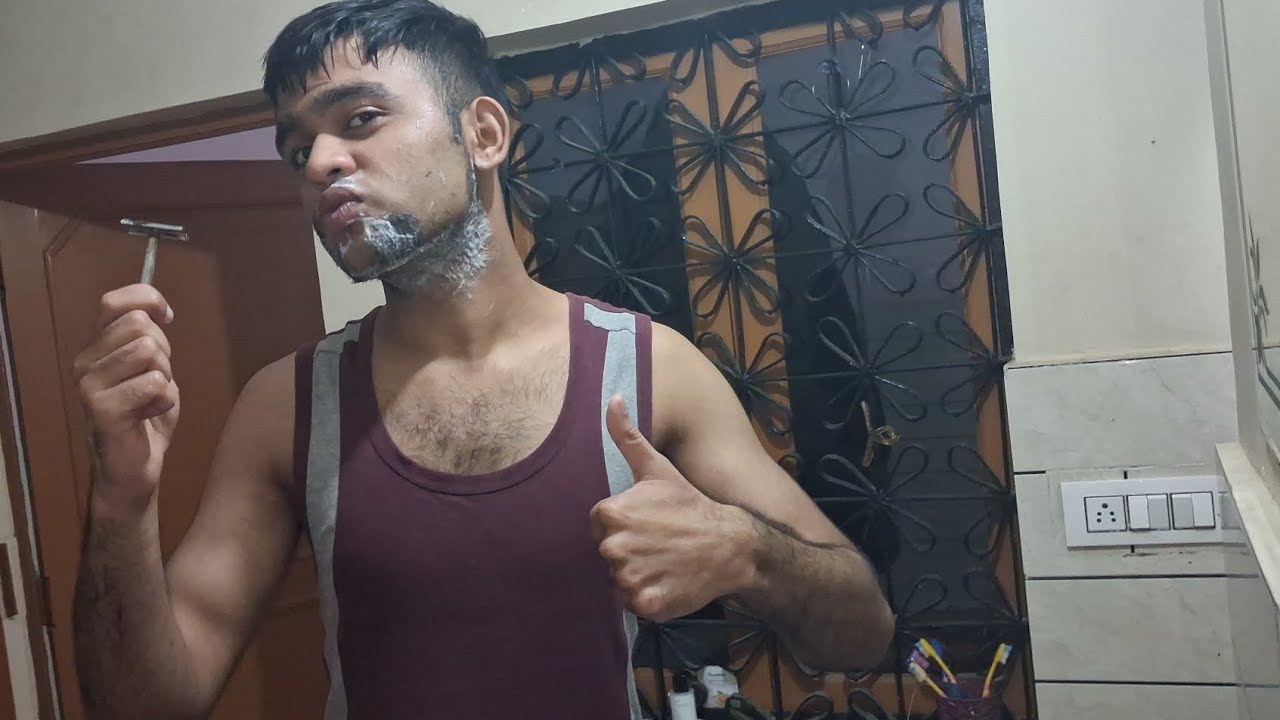 Ghar par khud kiya clean shave 😅