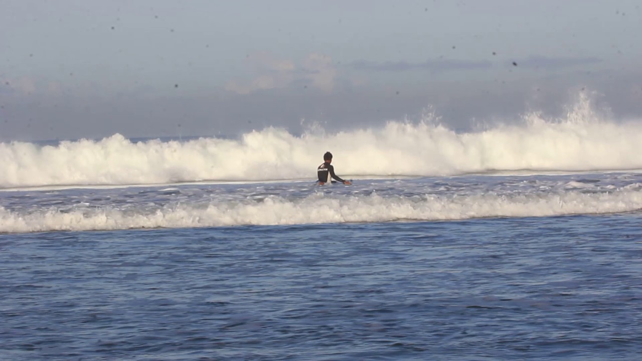UP2U Surf School Bali entering the ocean
