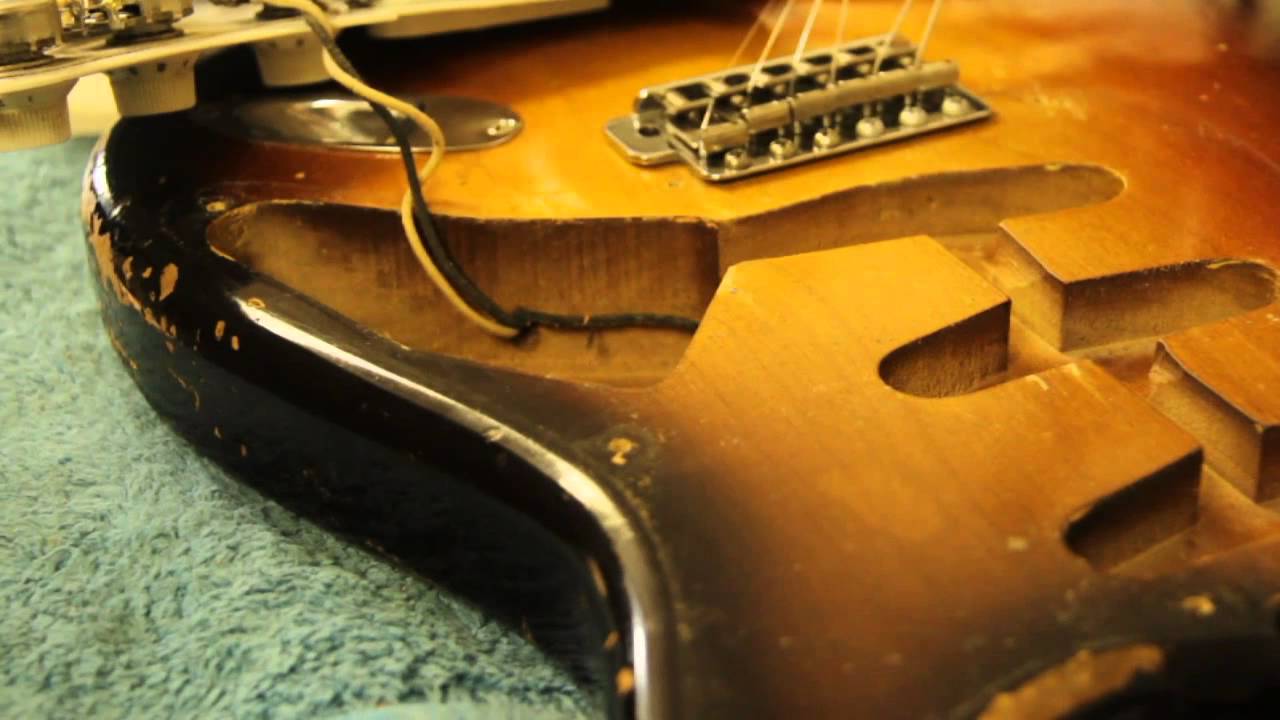 Vintage 1959 Fender Stratocaster - Tech Bench
