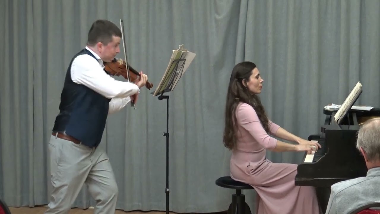 Johann Strauss: Na krásném modrém Dunaji, op.314 (valčík)