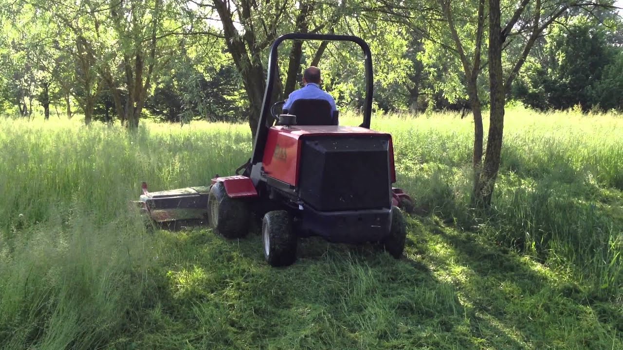 Toro Groundsmaster 455D prova su campo