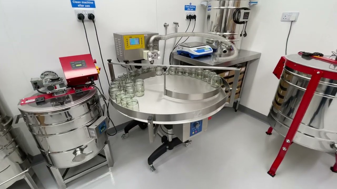 Lyson Premium Jarring Machine