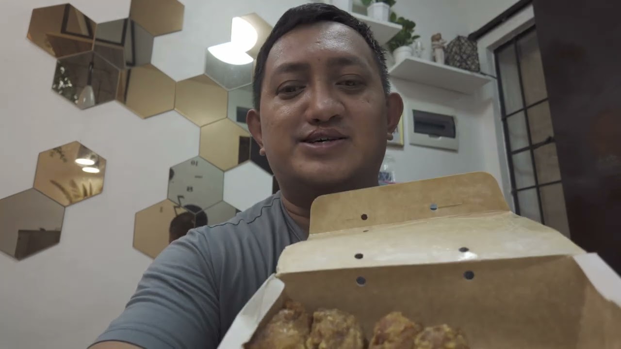 1st Food Review Vlog kasi namiss natin Japan karaage