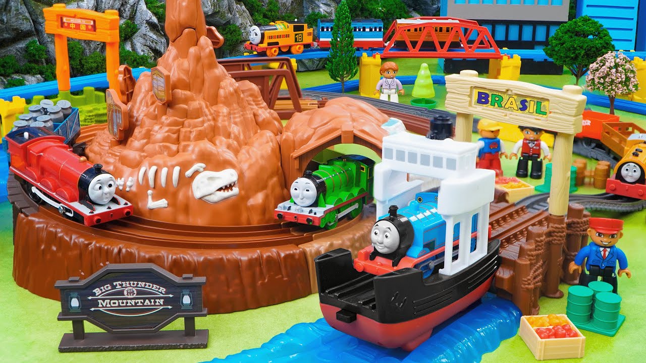 Plarail Shinkansen ☆ Construction of multi-purpose Takara Tomy 3-lane Subway Base Control Center
