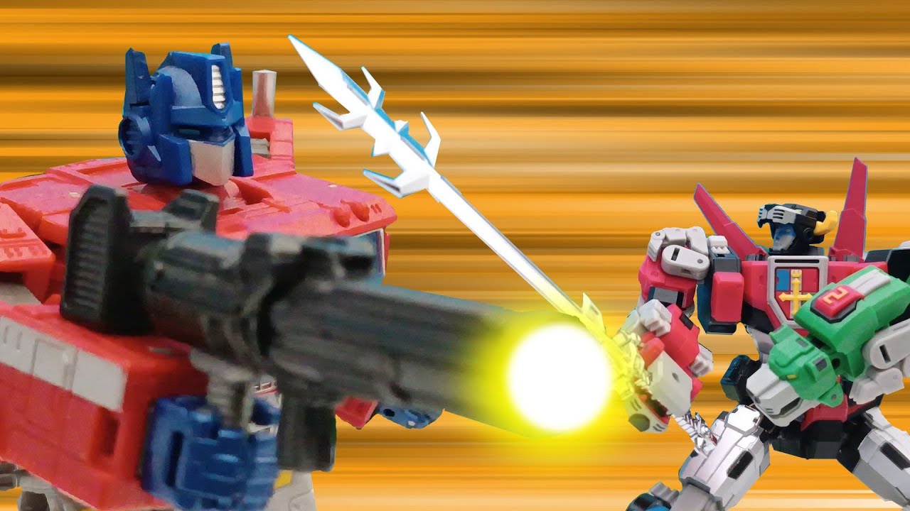 Epic Stop Motion Battle - Optimus Prime VS Voltron (GoLion) #optimusprime #voltron #stopmotion