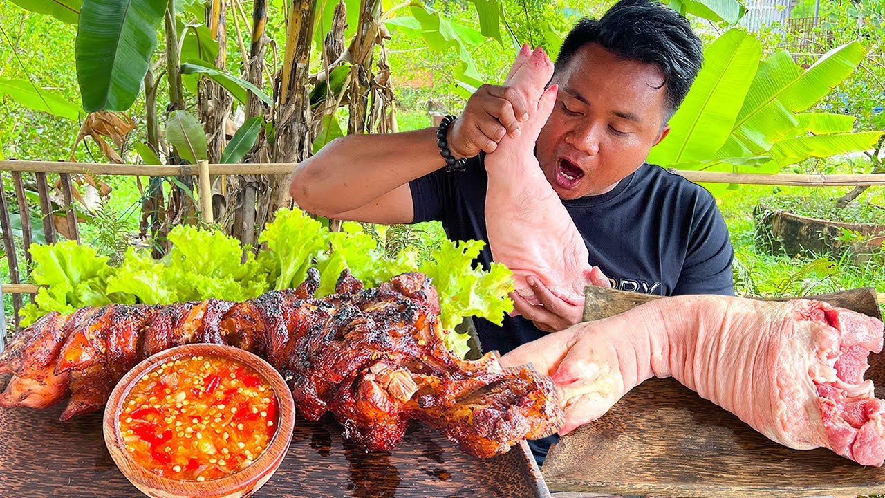 Country cooking: I cook huge pork leg on grill MUKBANG EATING SHOW