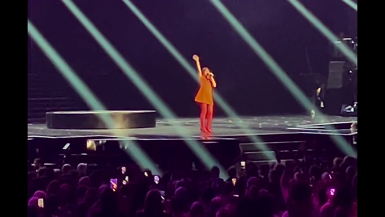 Les Enfoirés 2026, le Off - Marine - Coeur maladroit - Accor Arena - Paris 2026