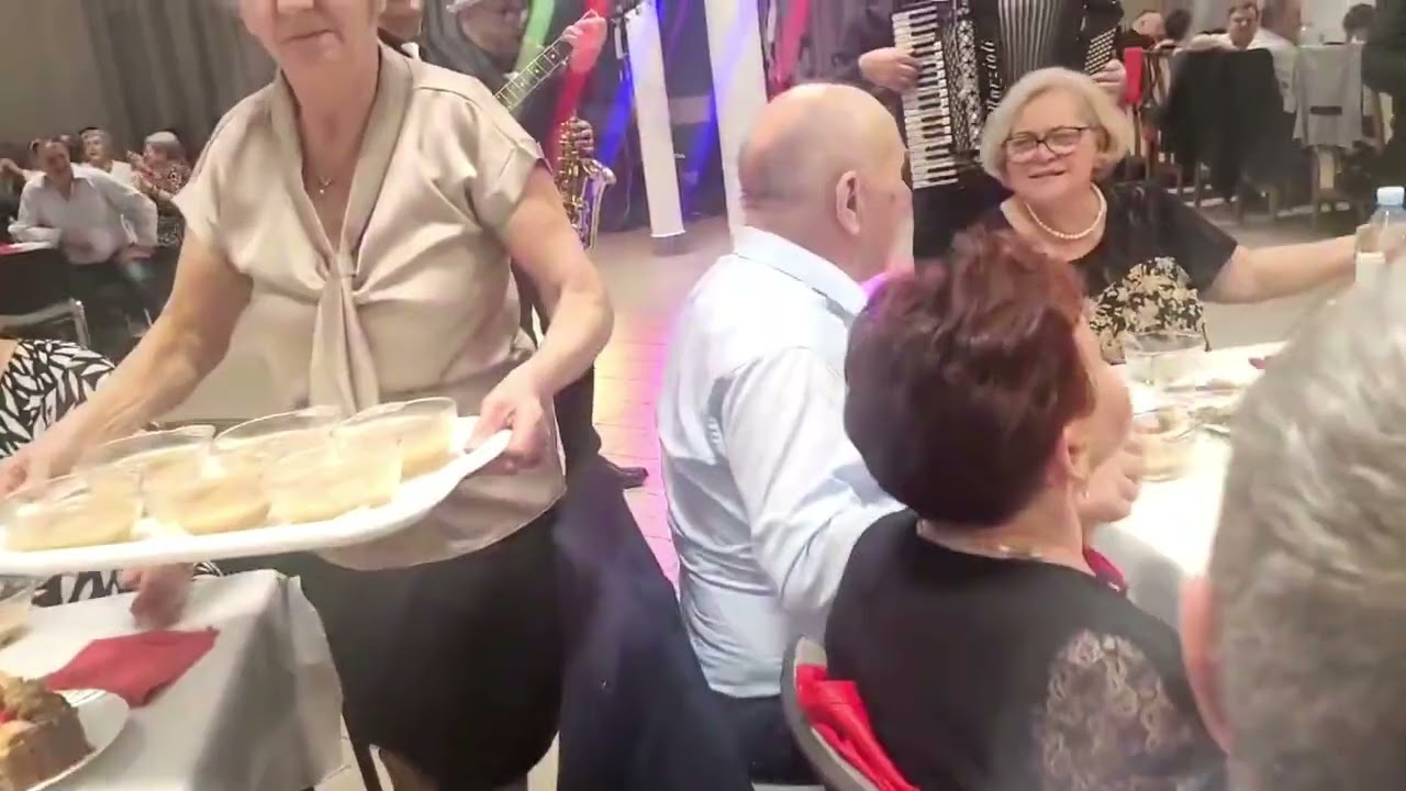 Szaleństwo za stołami z Kapelą Piotra Bińkowskiego w Białej Rawskiej 14 02 2026