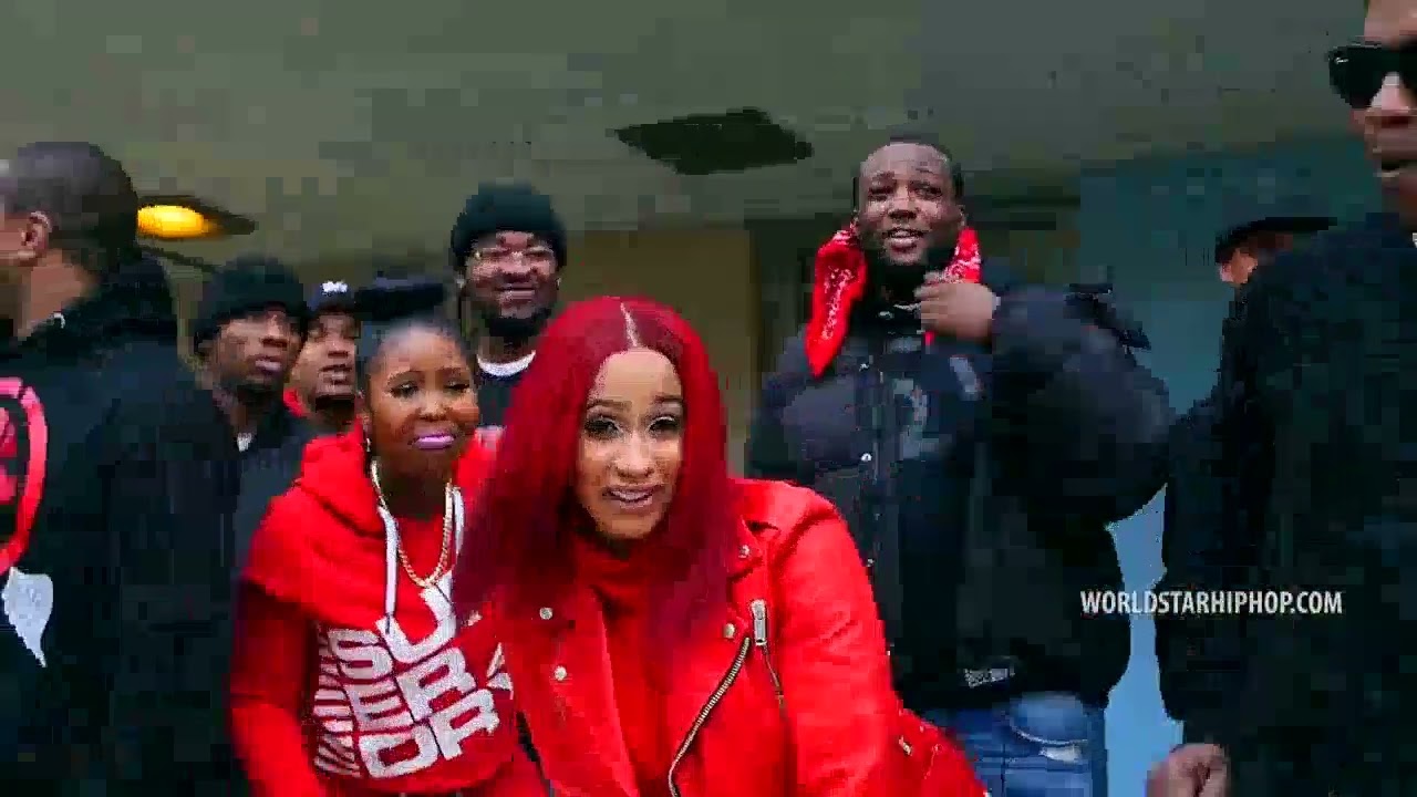 Cardi B - Red Barz
