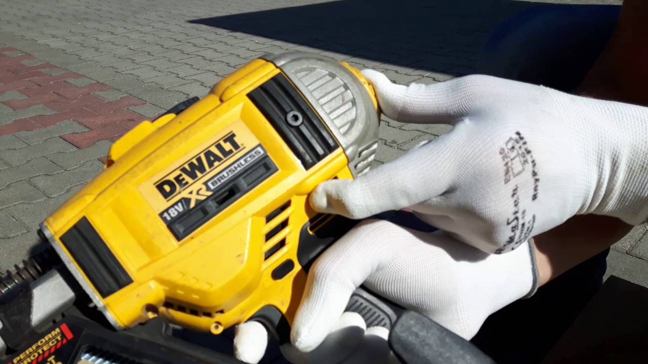 DeWalt DCN692 - DCN692P2 + 90mm gwożdzie pierścieniowe