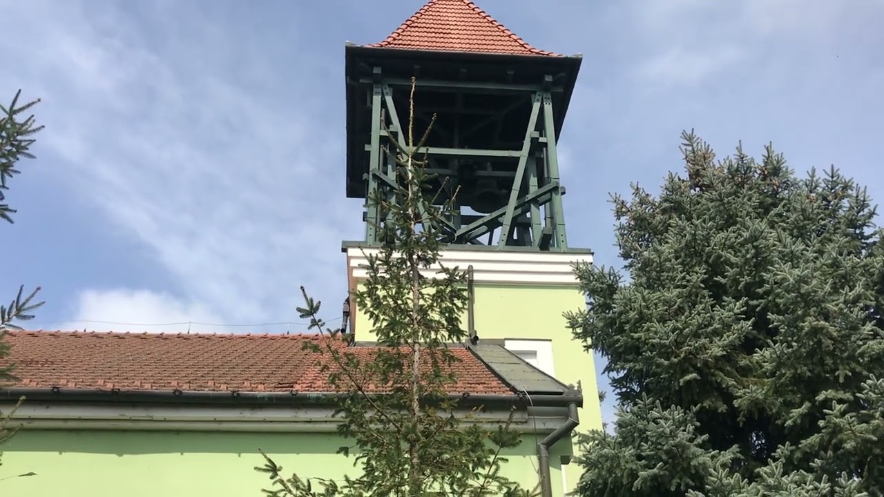 Békéscsaba (H)  Jamina Jézus szíve templom déli harangszó