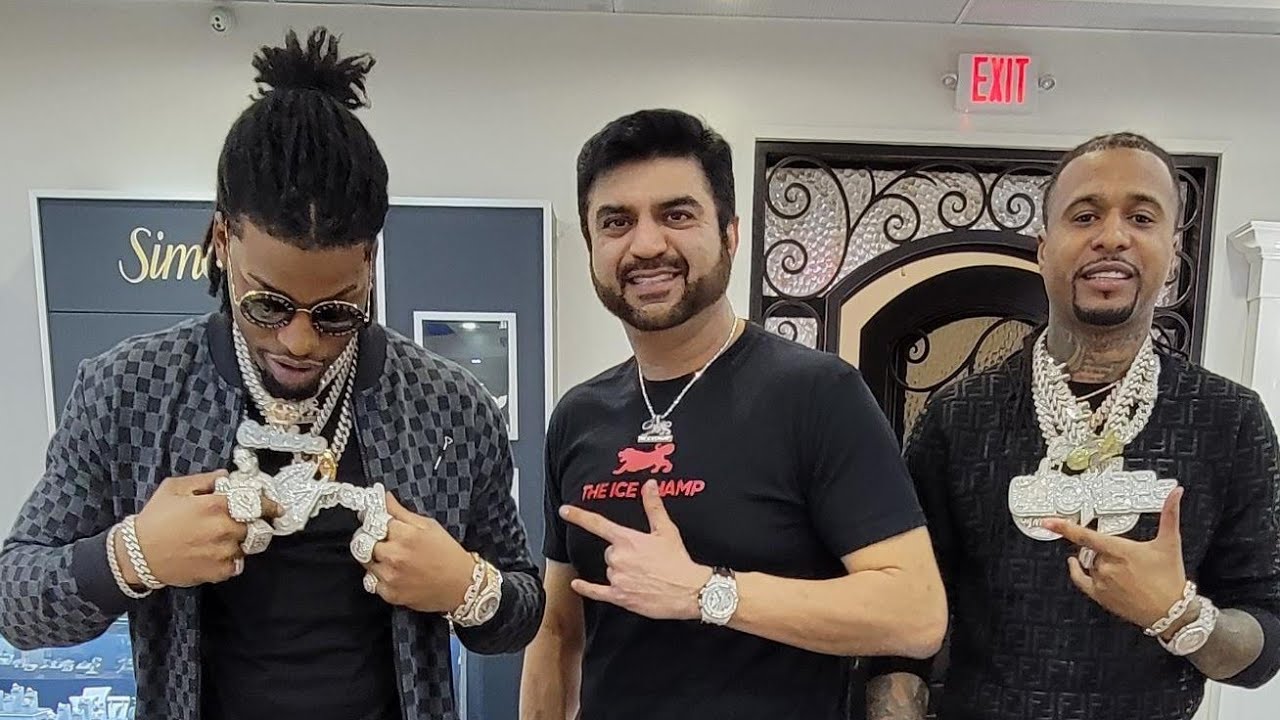 MEET UP WITH @CJSOCOOL IN DALLAS BLEW A BAG AT THE ICE CHAMP