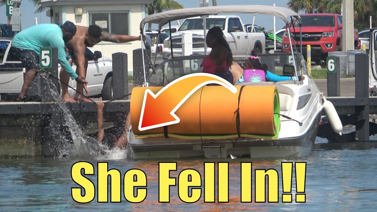 It Happens Again!! She Fell In | Miami Boat Ramps | Wavy Boats | Broncos Guru