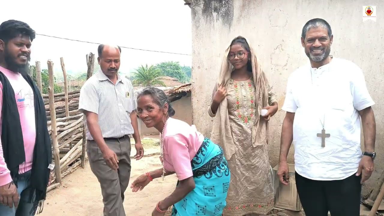A Hilly Road to console and pray with a grief stricken family in भिखमपुर/ Bhikampur(Gumla)