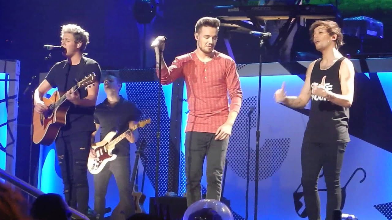 Night Changes - One Direction (Ottawa, Canada 08/09/15)