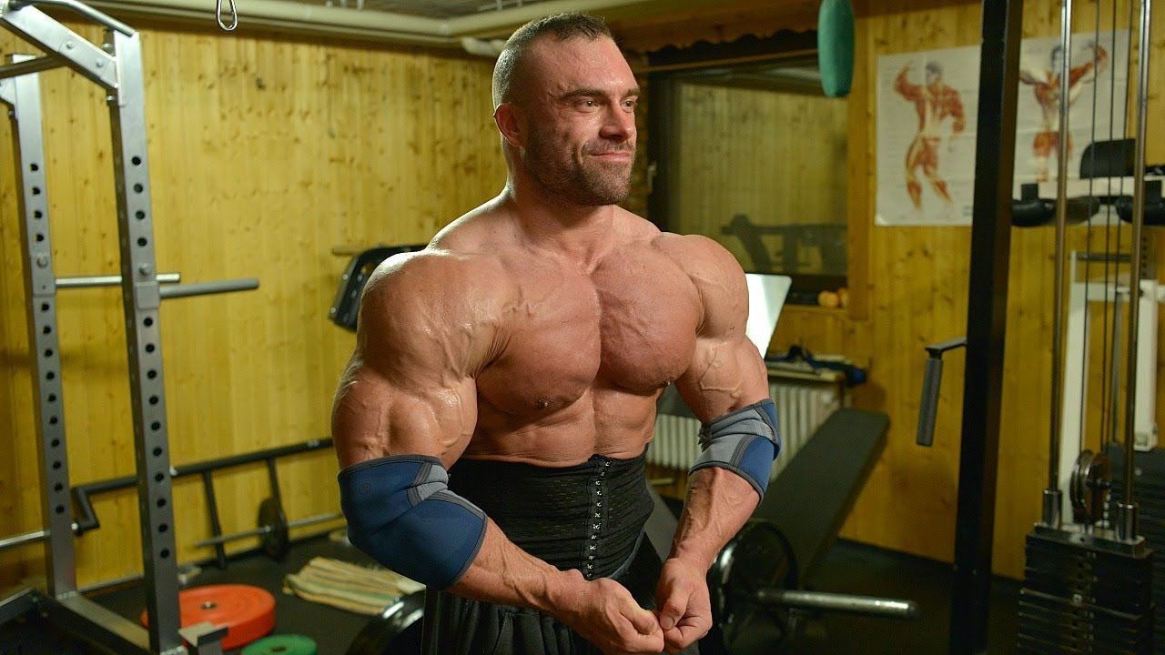 So funktioniert Muskelaufbau. Training im Homegym