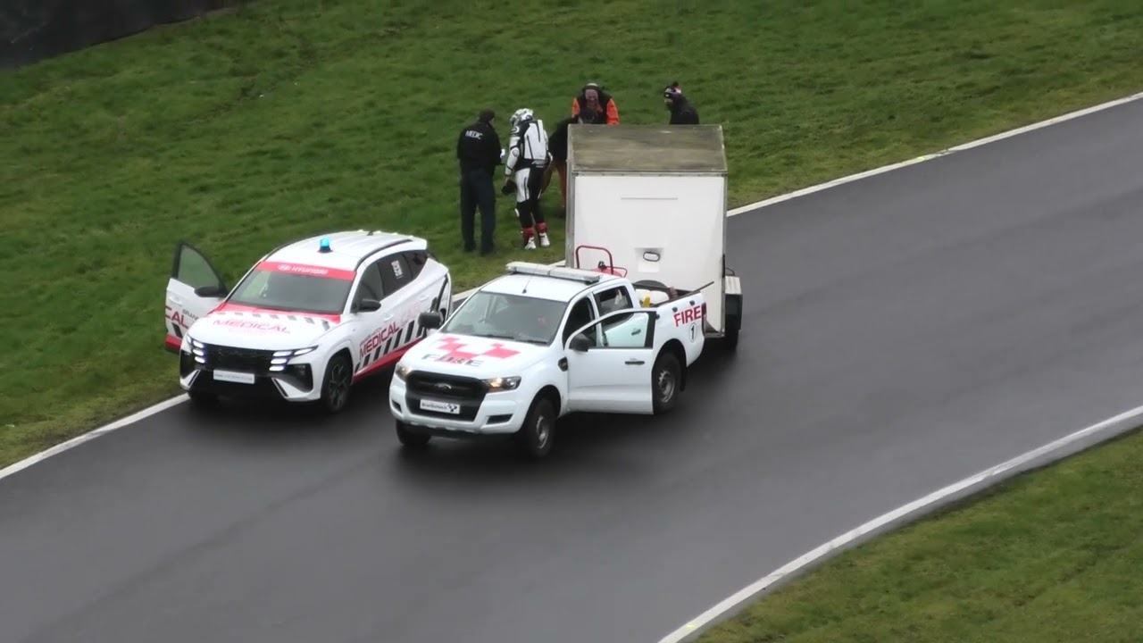 No Limits Bike Trackday Mishaps - Brands Hatch 22/02/25