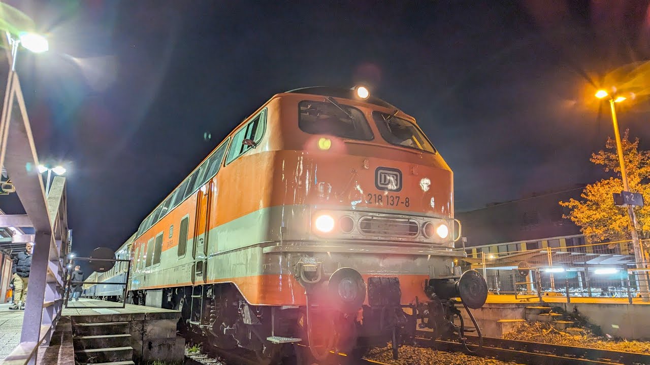 Ausfahrt in Geldern: Westfalendampf mit BR 218 137