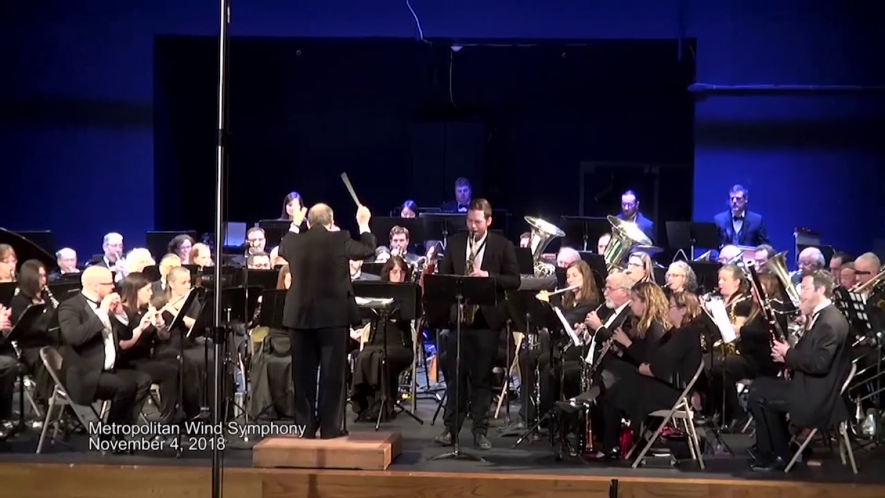 Diversion for Alto Saxophone and Band / Bernhard Heiden