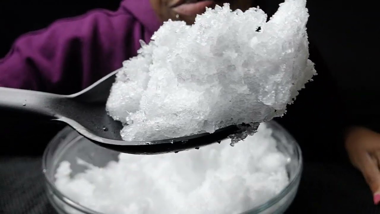 HALF & HALF CHALLENGE BY @IceBabyGirl | SHAVE ICE & HUMIDIFIER FROST | #iceeating #asmr #asmrice