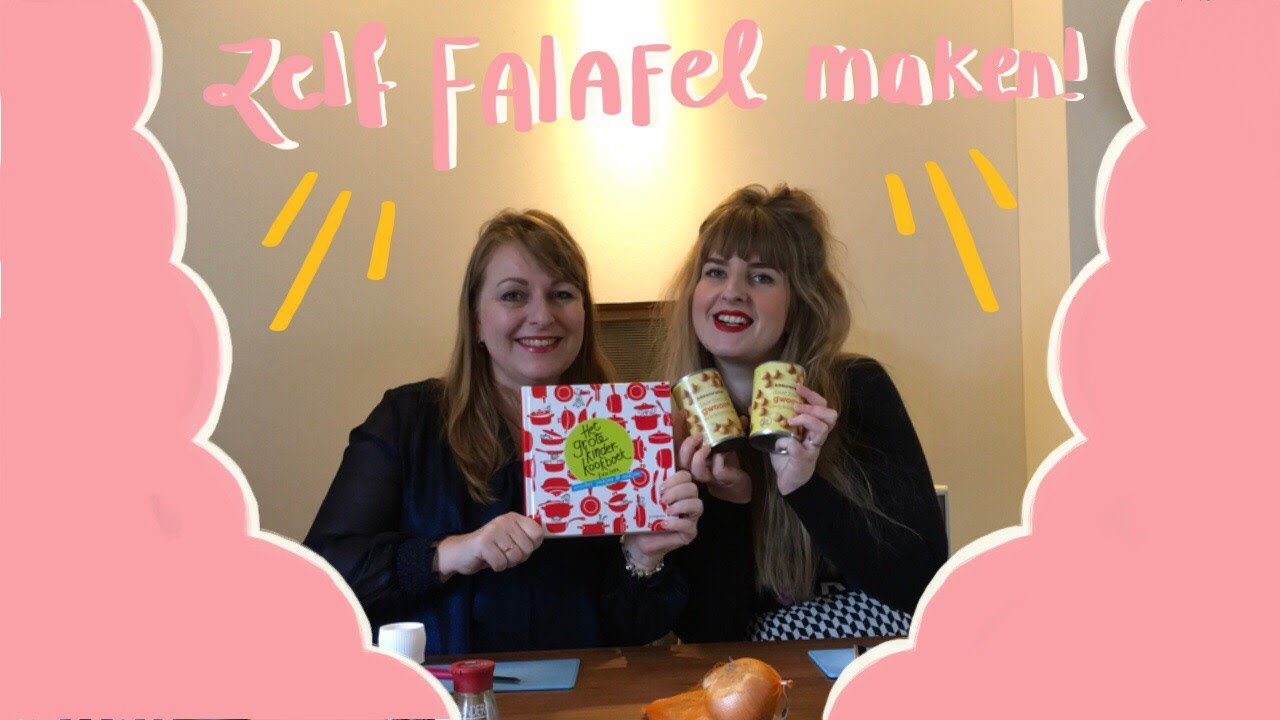 HET GROTE KINDERKOOKBOEK | De Boekenzusjes maken falafel!