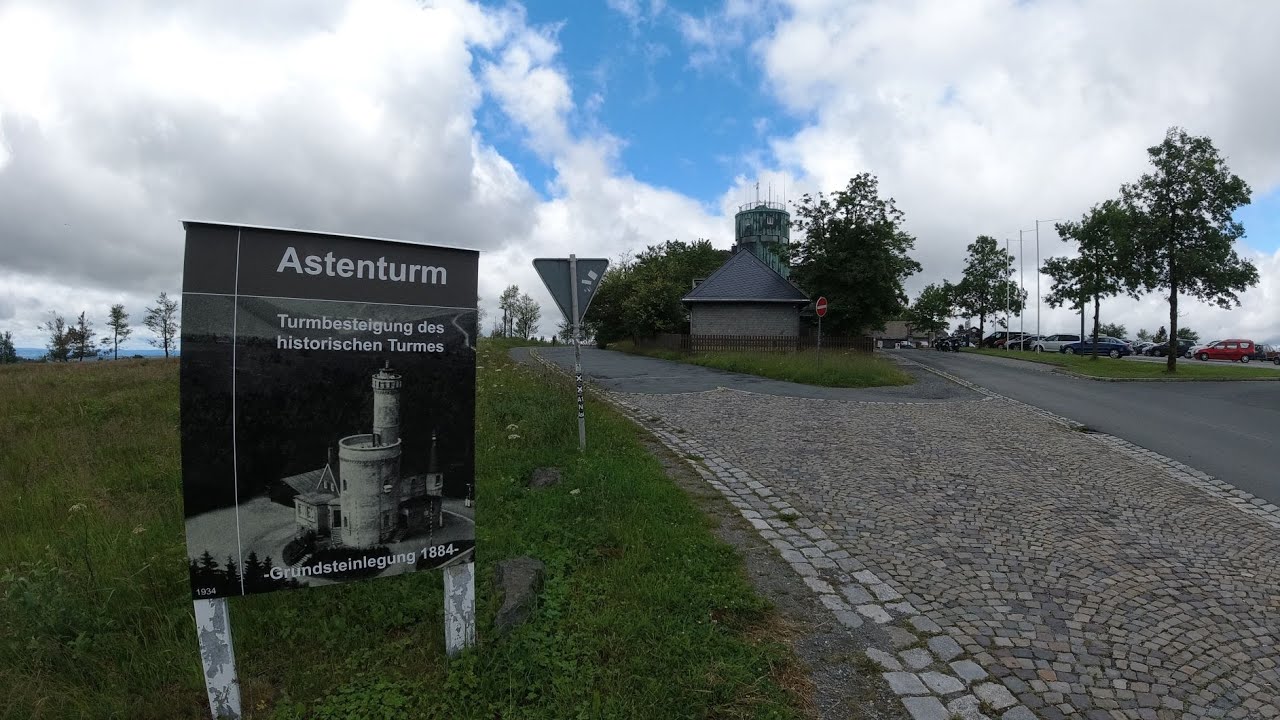 Von Winterberg zum Kahlen Asten
