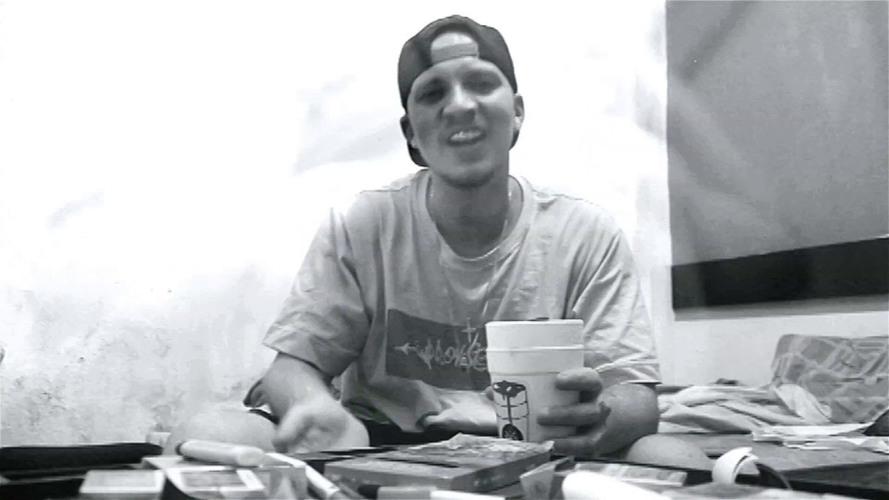 Mc Amarelo - Nuvem Fum&ecirc;
