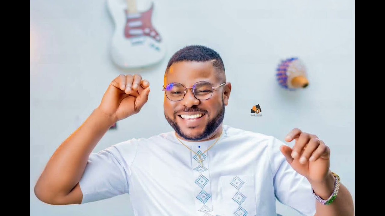 Dr Yinka Ayefele and Dr Alayo Melody Singer