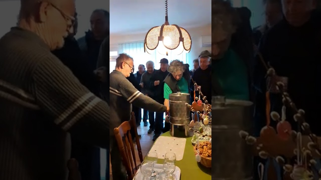 Györkönyi Pincehegyi Cimborák köszöntése