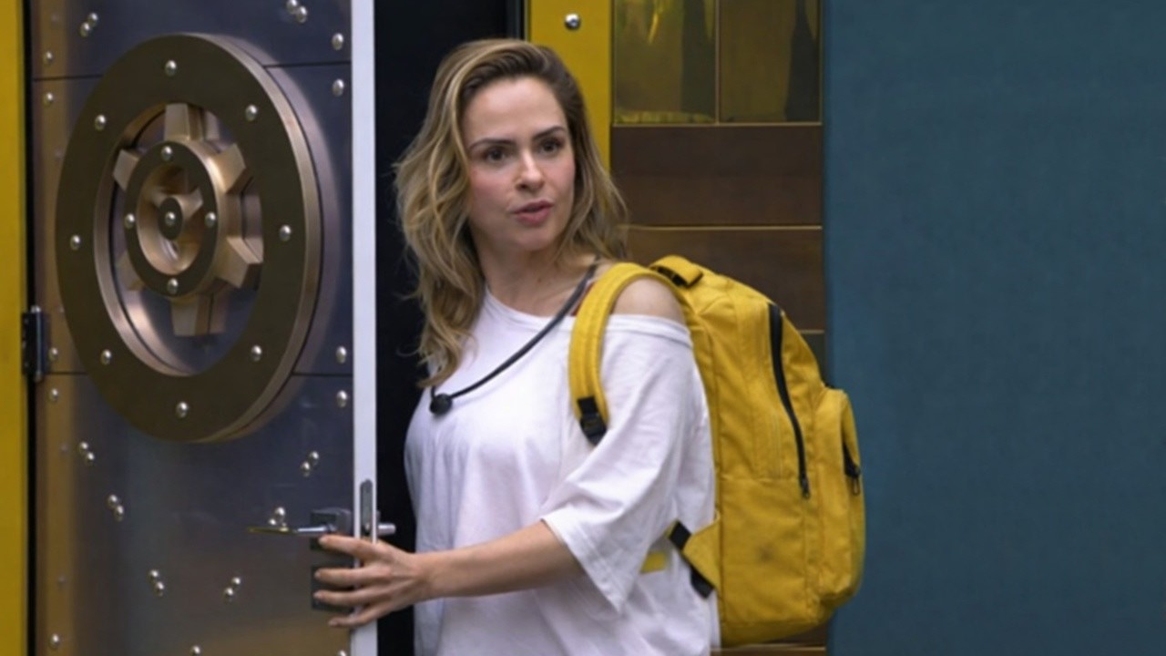 PRODUÇÃO CHAMA ANA PAULA PARA O CONFESSIONARIO APÓS ELA EMPURRAR COWBOY E ELA ESTA EXPUL...