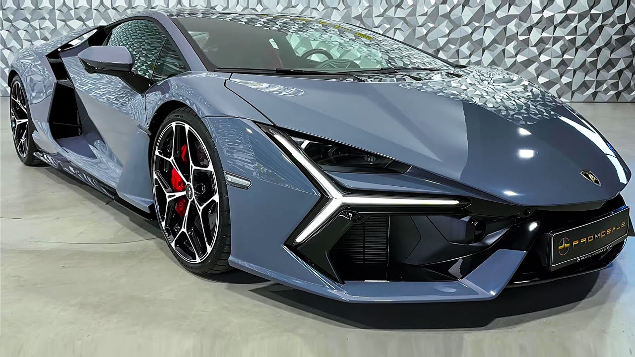 Lamborghini Revuelto (2025) — брутальный экзотический спорткар!
