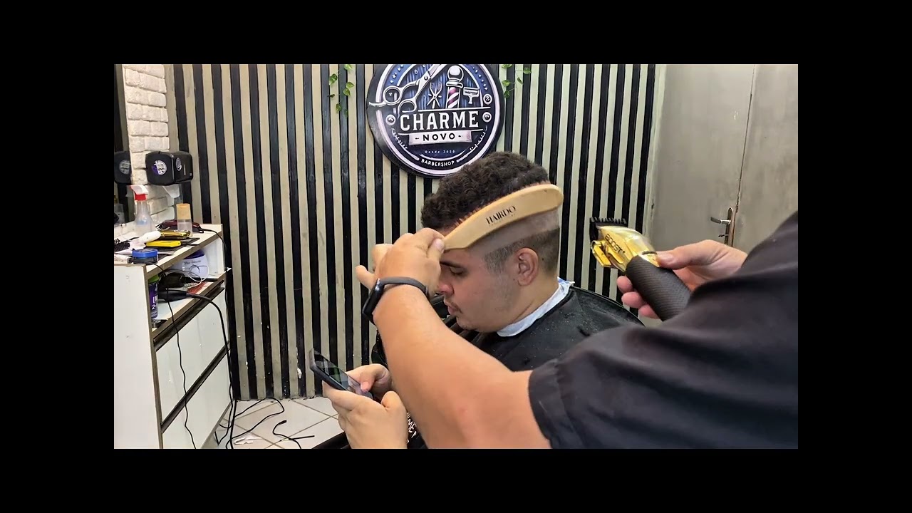 Corte mid fade tutorial #barbershop #barbeariabrasil #barber #portugal 