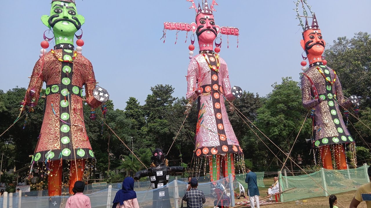 Dussehra 2025 barish ki vja se ravan ka bura hal #Dussehra #2025 