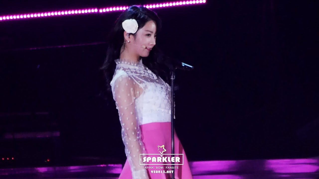 151230 에이핑크 윤보미 - 분홍립스틱 직캠 / 가요대축제 by. Sparkler