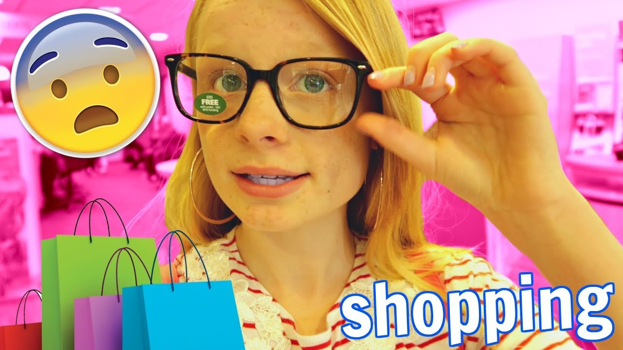 GOING SHOPPING WITH MUM VLOG! 😱👓 *glasses*