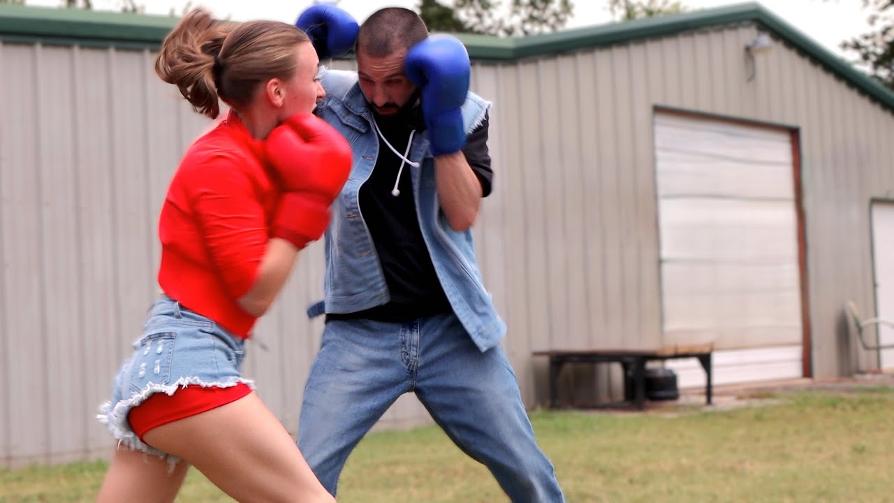 Boxing Girl vs Boxing Guy | Martial Arts Fight Scene (Slug Street Scrappers: Regen)