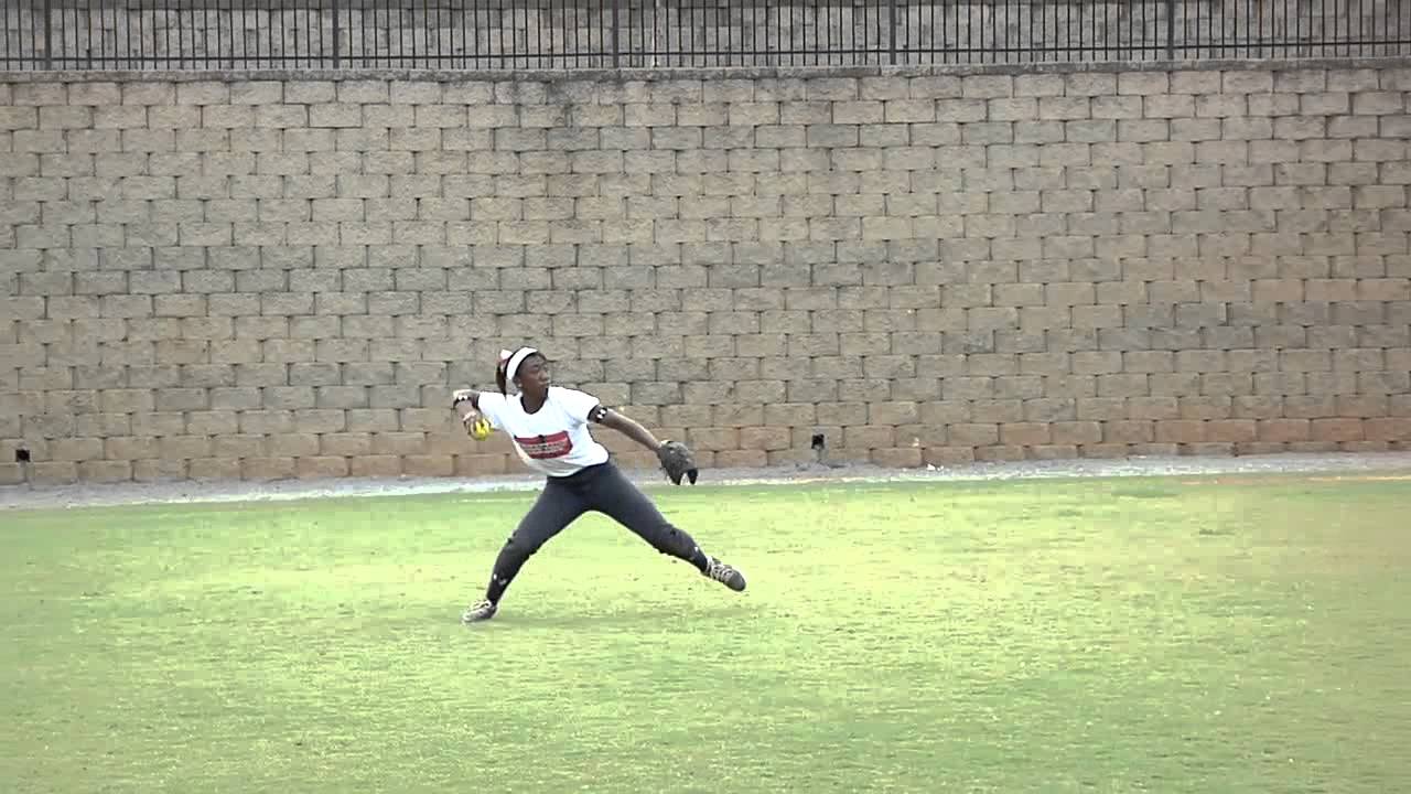 Tia Mitchell - Atlanta Regional Showcase - Fastpitch Scouting Report