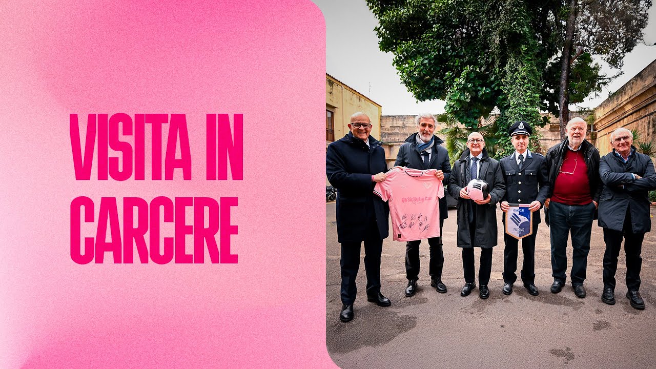 Il Palermo FC in visita al carcere Ucciardone