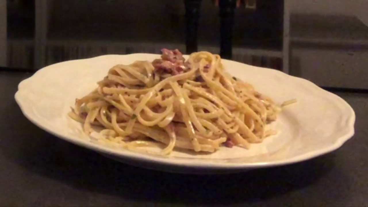 Pâtes aux lardons (recette facile et rapide)